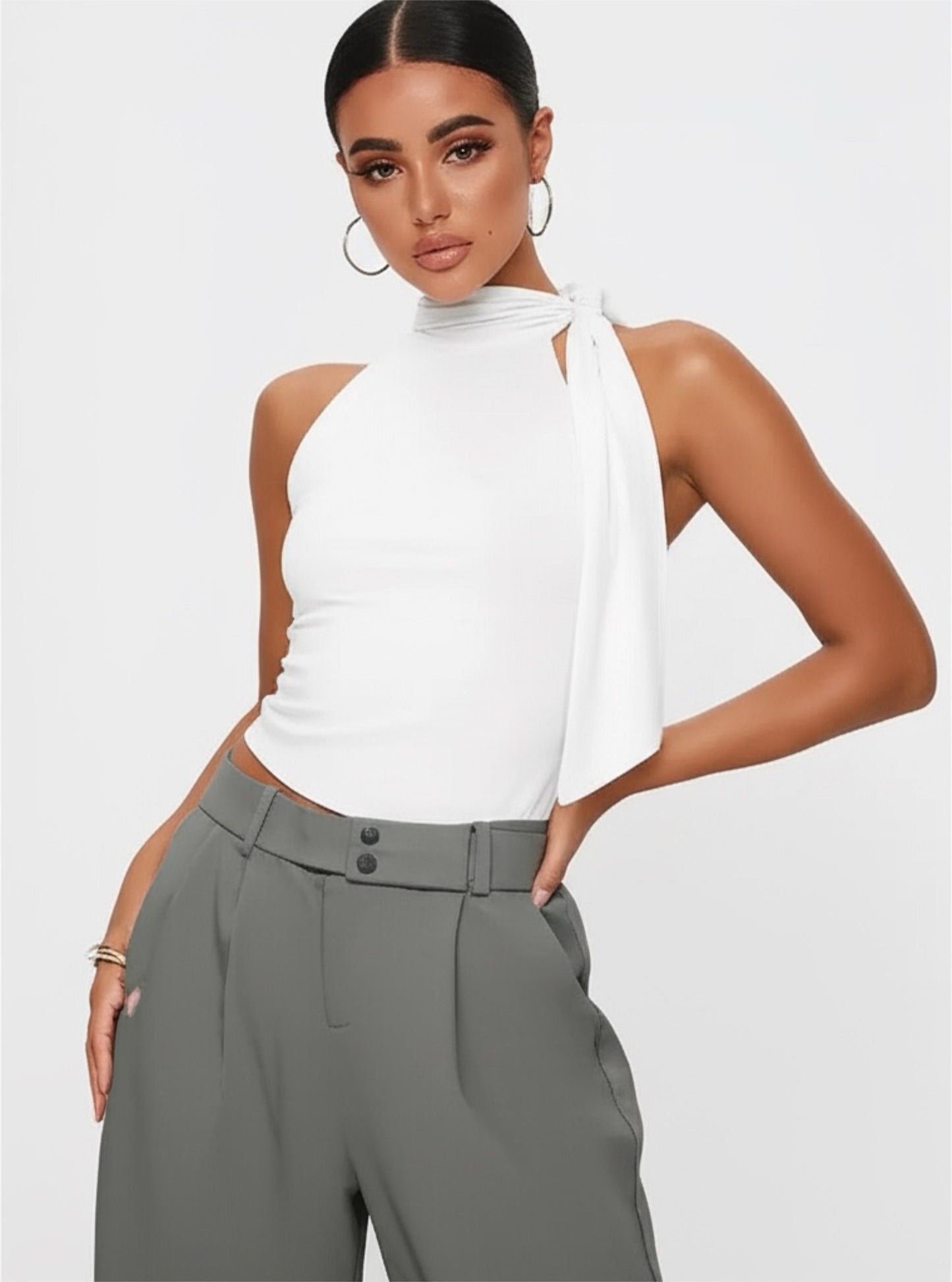 Top Halter con Lazo Ajustable