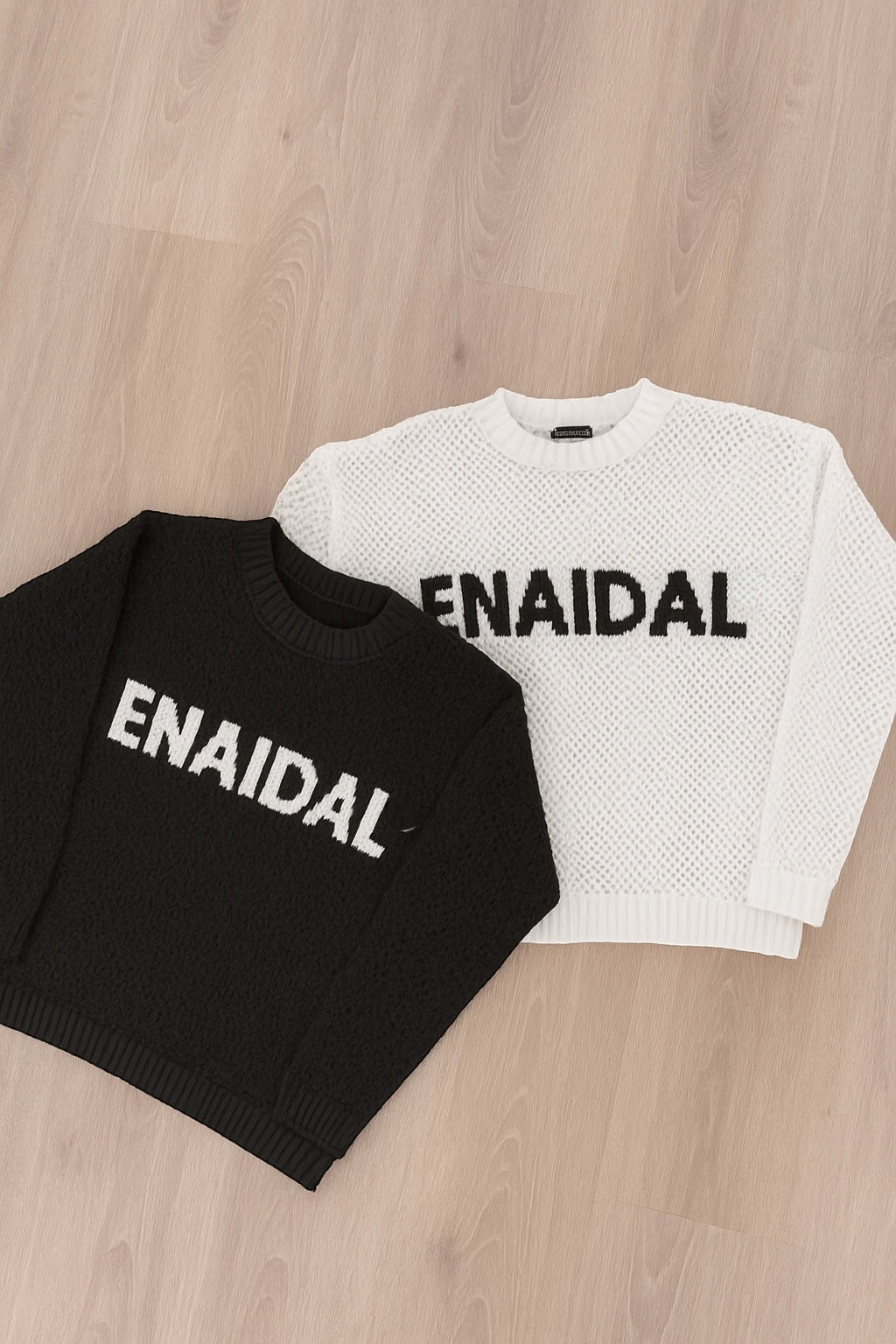 Suéter blanco de punto calado