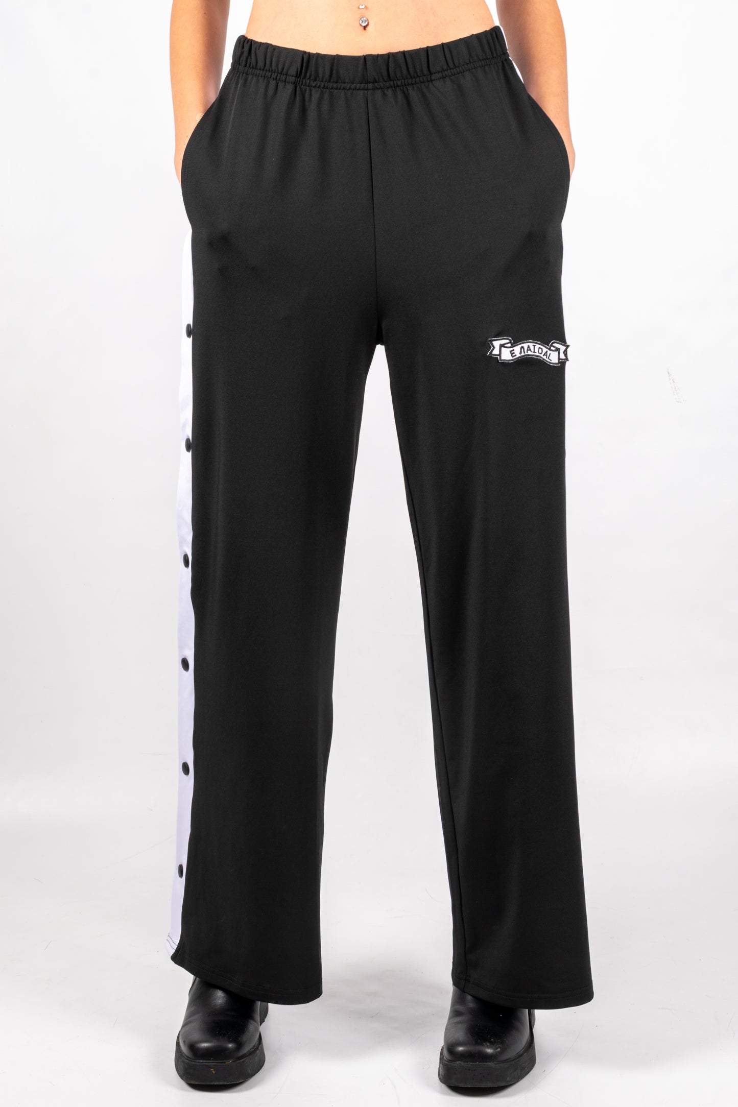 Pantalones de Mujer con Rayas Laterales y Botones