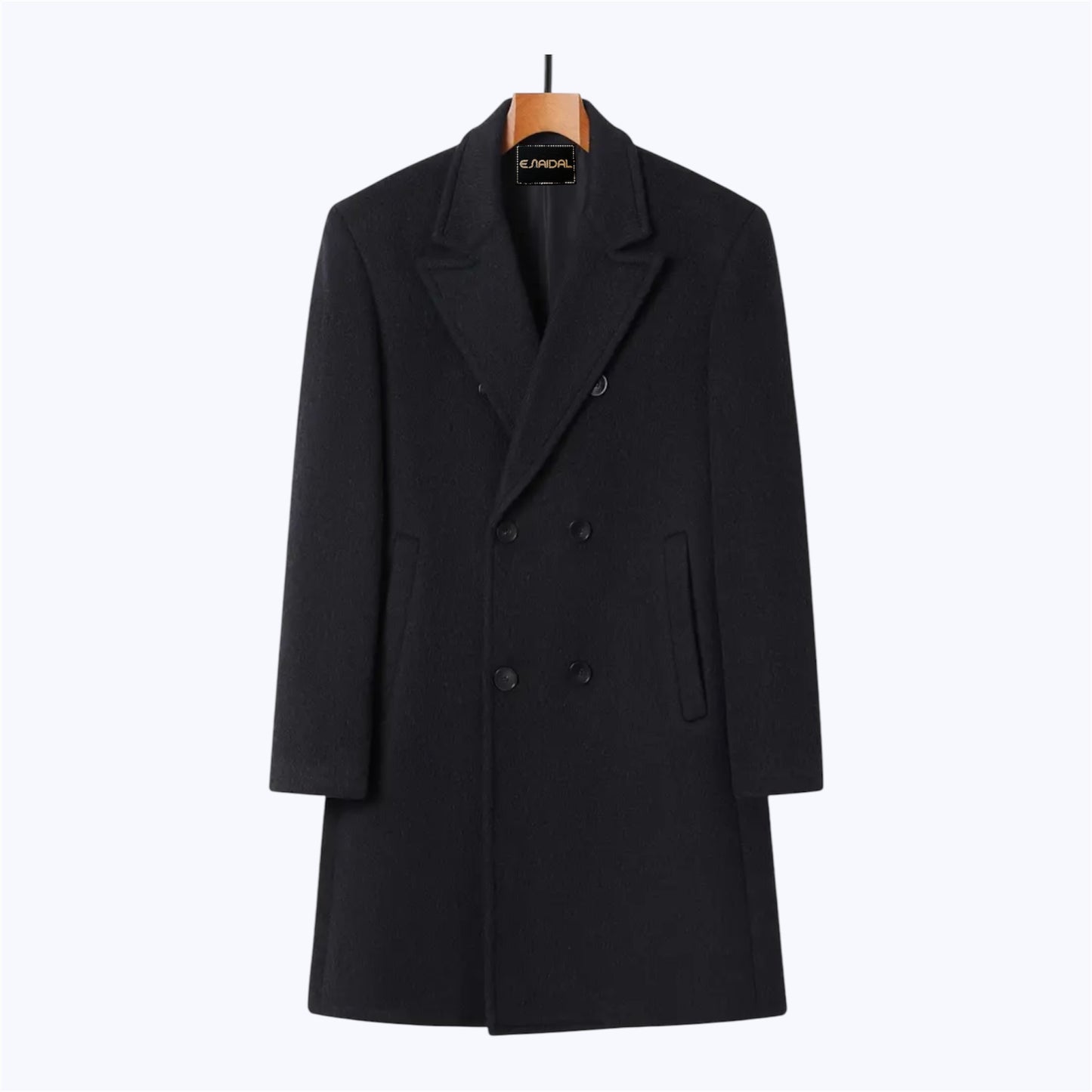 Manteau homme coupe classique, longueur moyenne.