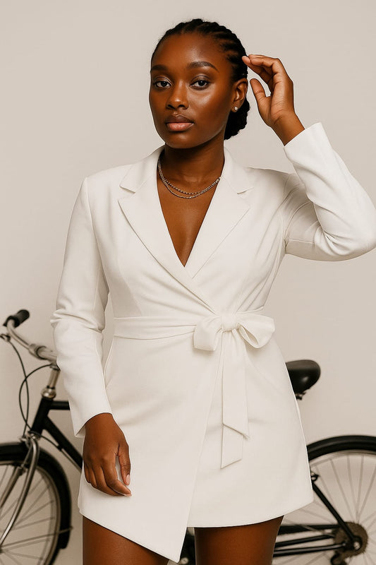 Vestido Blazer con Cinturón – Estilo Elegante y Versátil