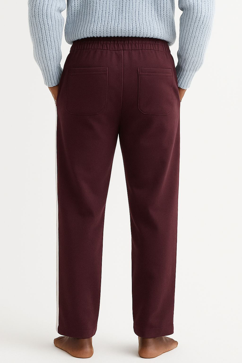 Pantalón Deportivo Burdeos con Franjas Laterales Blancas – Wide Leg Comfort